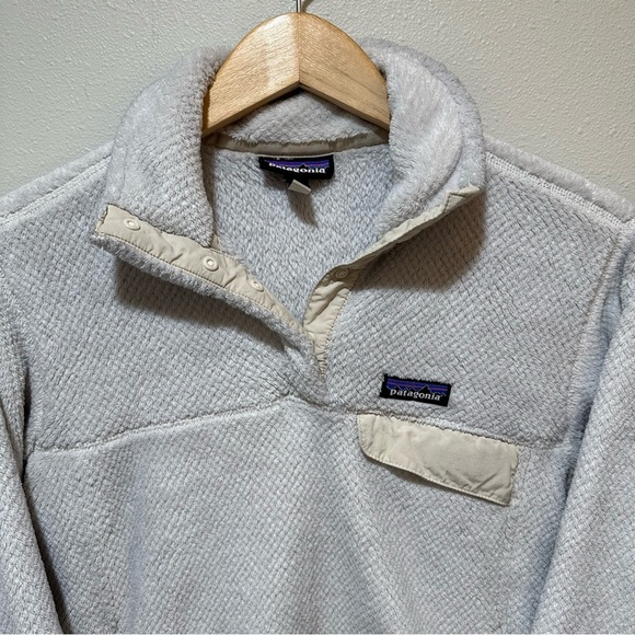 Patagonia Women’s Quarter Snap Fleece - Picture 3 of 10